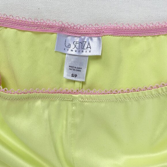 La Senza Tap Shorts in Pale Chartreuse with Pink Trim - Picture 6 of 7